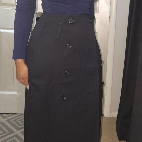 United Colors Of Benetton Dresses & Skirts - United Colors of Benetton Navy Blue Striped Buttoned Wrap Skirt Size 6